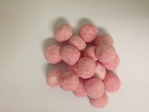 Chewy Strawberry Bon Bons 100g