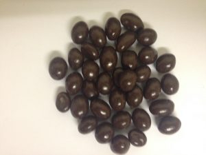 Dark Choc Peanuts 100g