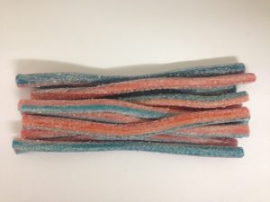 Fizzy Strawberry & Raspberry Filled Sticks 100g