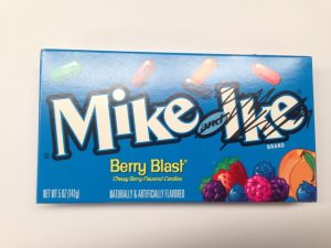 Mike and Ike Berry blast box 141g